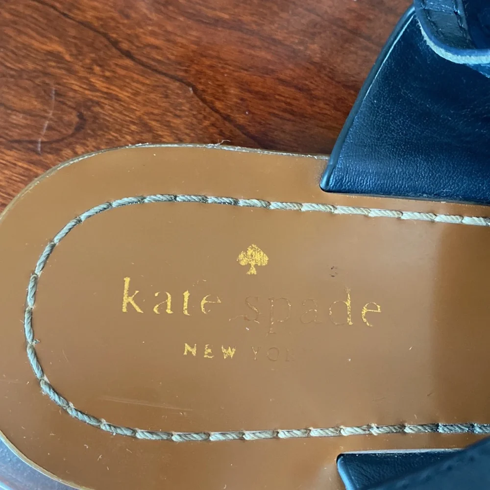 Kate Spade Carolina Navy Blue SZ 6 Nautical Yacht Club Preppy Bow Thong Sandals